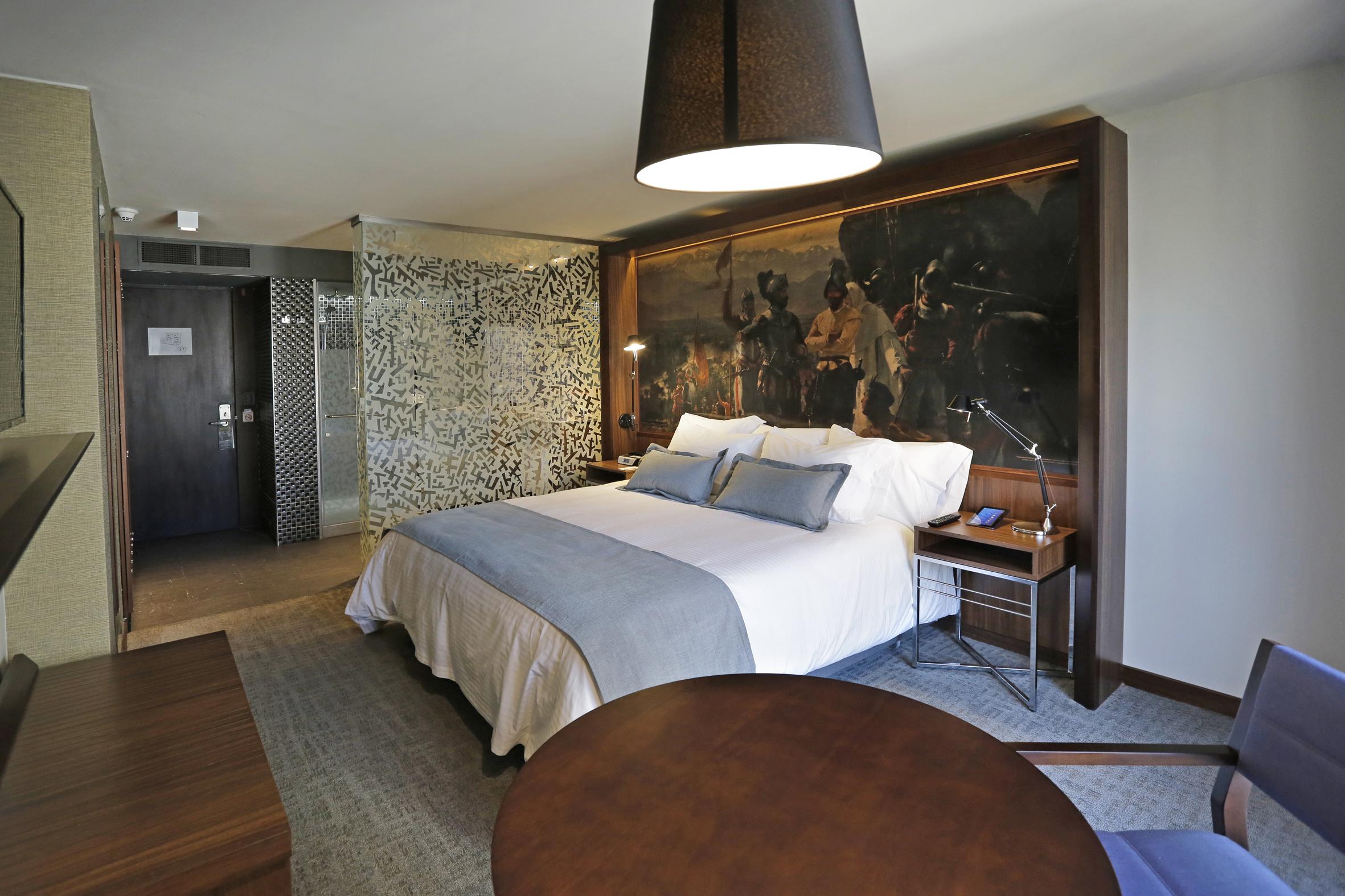 호텔 쿰브레스 라스타리아 산티아고 외부 사진 A room at the hotel