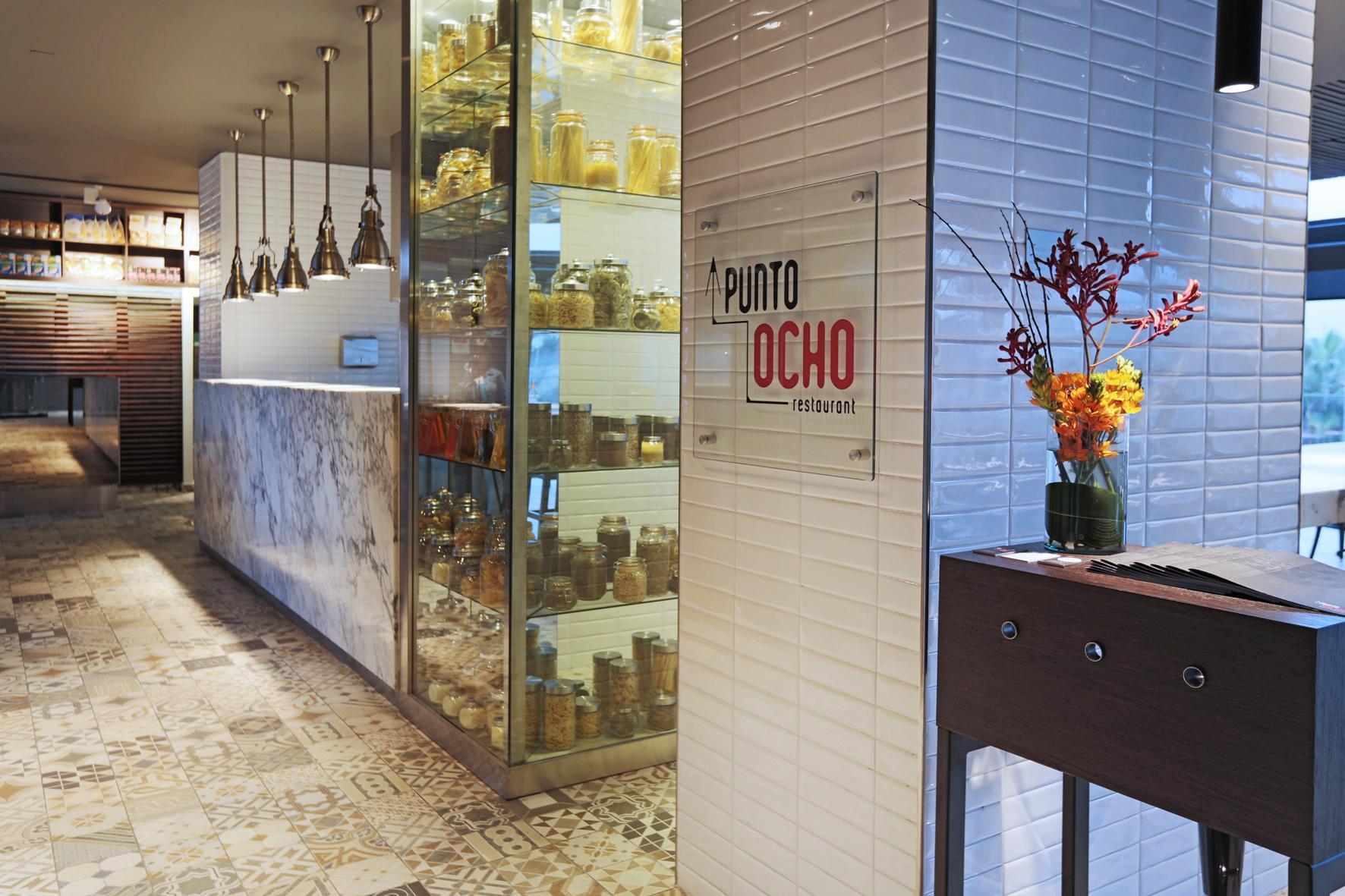 호텔 쿰브레스 라스타리아 산티아고 외부 사진 Punto Ocho